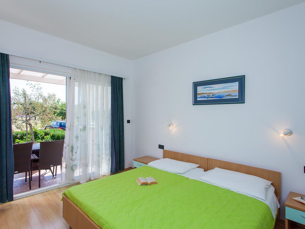Apartments Villa Brioni I Fažana Cameră foto